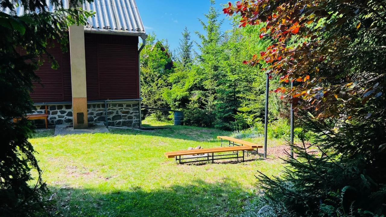 Chata Jedovnice Exterior foto
